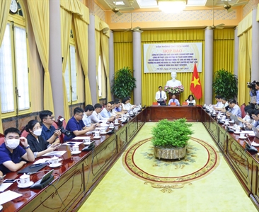 Công bố Lệnh của Chủ tịch nước về Pháp lệnh Xử phạt vi phạm hành chính đối...